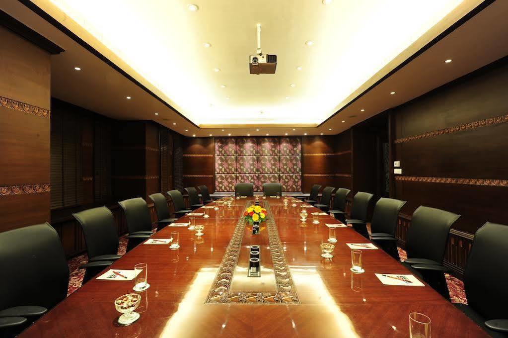Mayfair Convention Bhubaneswar Buitenkant foto