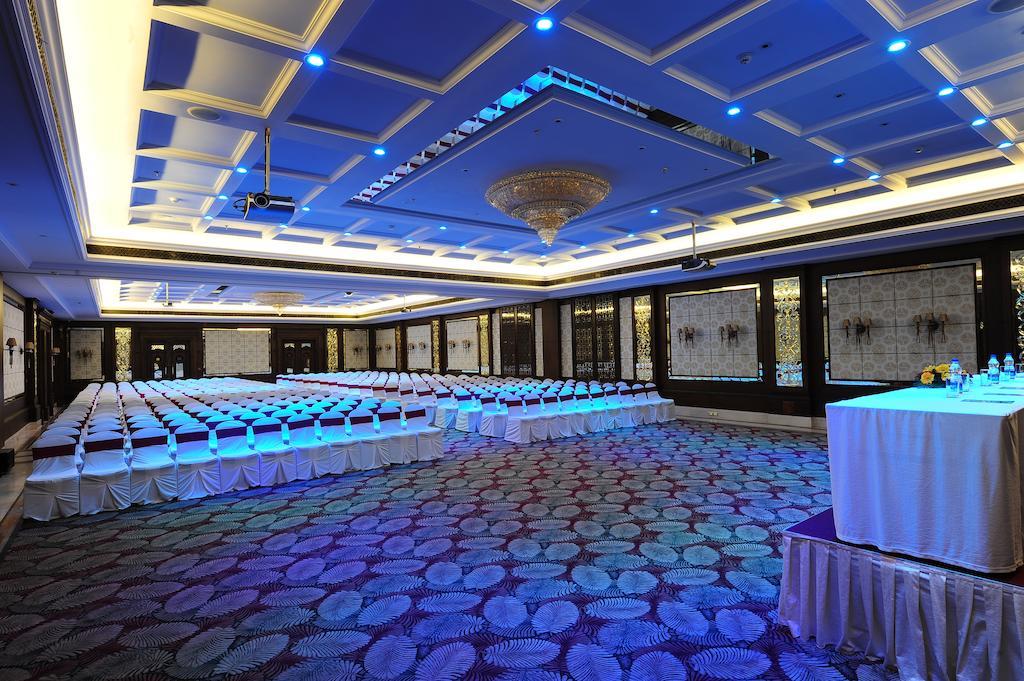Mayfair Convention Bhubaneswar Buitenkant foto