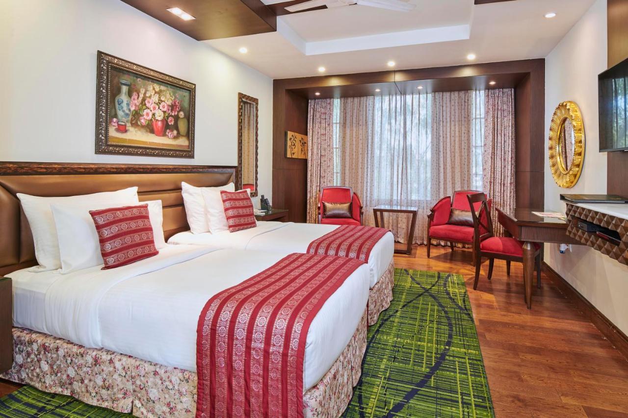 Mayfair Convention Bhubaneswar Buitenkant foto